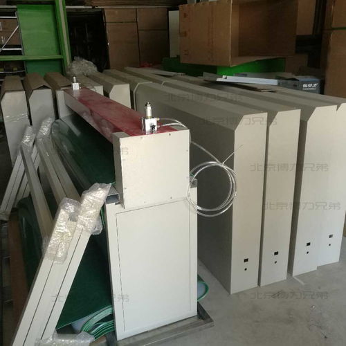 裝飾畫(huà)生產(chǎn)設(shè)備的運(yùn)輸流程與管理要點(diǎn)